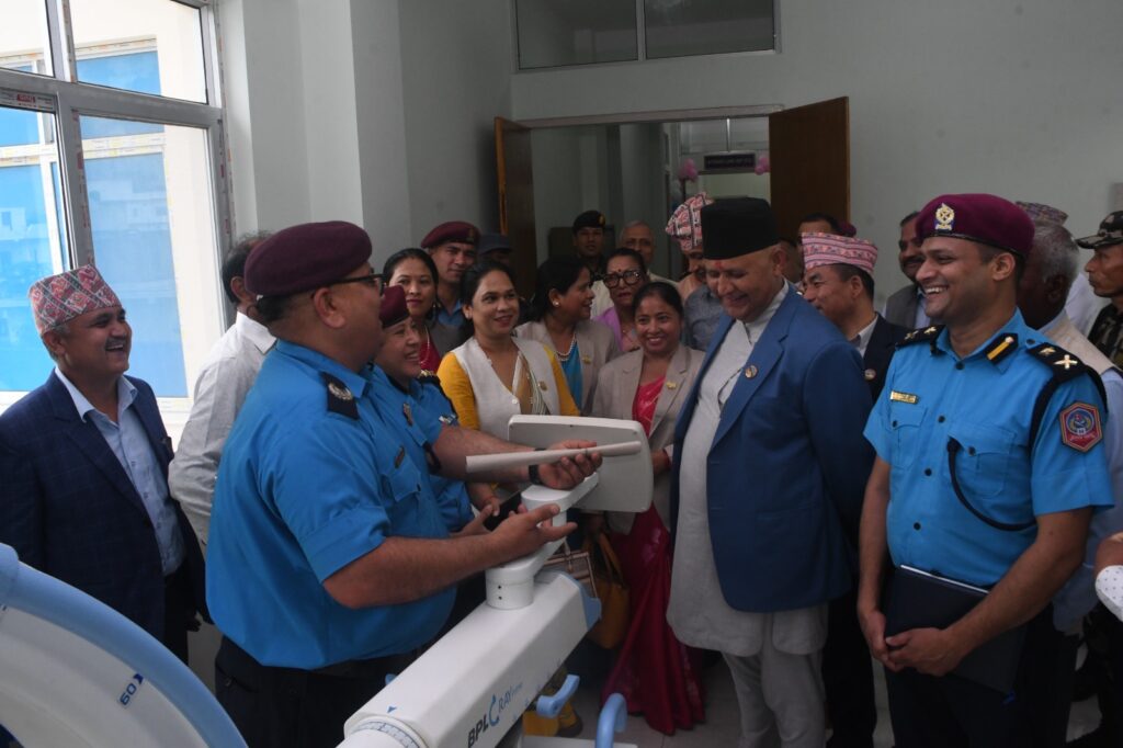 अवलोकन गर्दे अप्रेसन थ्रियटरमा
